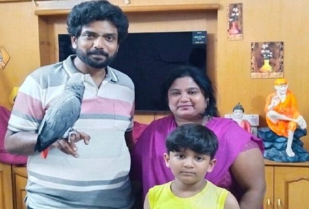 Karnataka: India family pay $1,000 for missing parrot