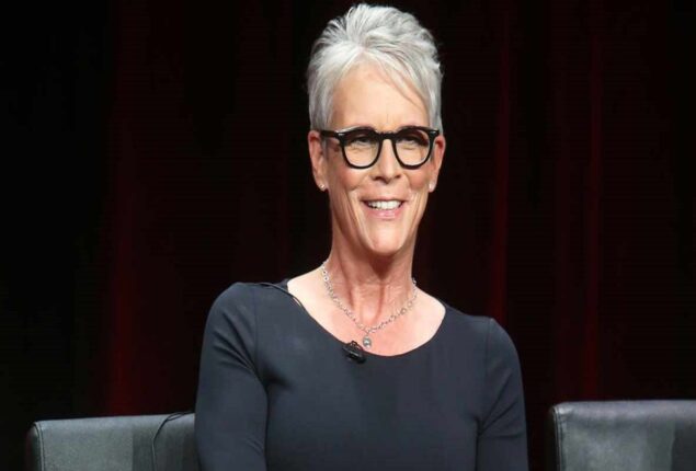 Jamie Lee Curtis melts out after receiving first Oscar nomination