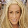 In the midst of conflicting reports, Katie Price displays her engagement ring