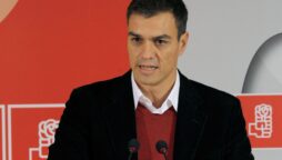 Spanish PM Pedro Sanchez asks workers to stop wearing ties