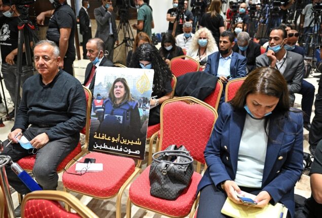 Blinken non-committal as slain abu akleh’s family seeks US probe