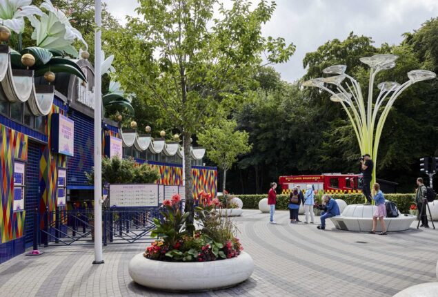 Teenage girl killed in Danish amusement park ride accident