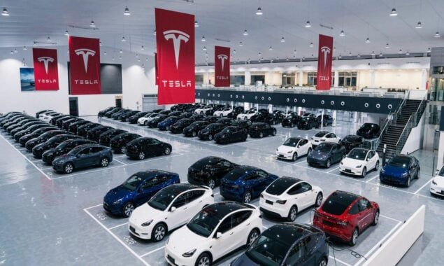 Tesla posts rare drop in sales in second quarter