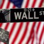 S&P 500 and Nasdaq close higher as investors look at the economic path