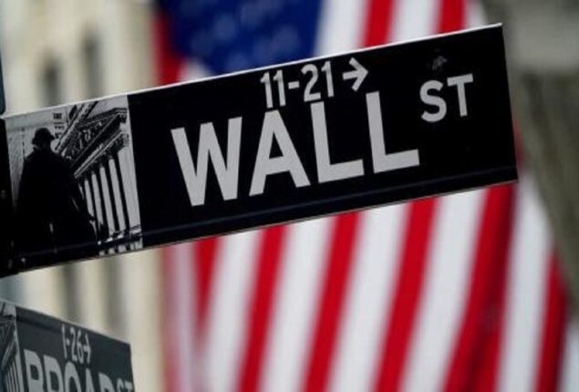 Wall Street closes a turbulent week as concerns about rate hikes