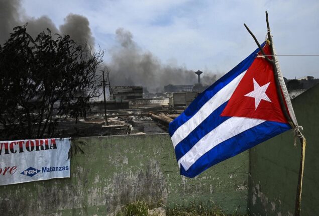 Cuba mourns the death of firefighters of the fuel depot fire