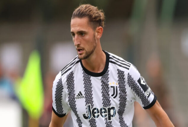 Adrien Rabiot: Man United wants to sign Juventus midfielder
