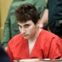 Lawyers try to save Parkland shooter from death penalty