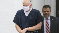 Disbarred SC attorney Alex Murdaugh allegedly killed wife and son