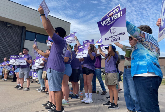 Kansas upholds the abortion right