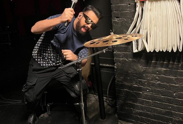 Atif Aslam holds instagram live Q/A session to steal fans attention