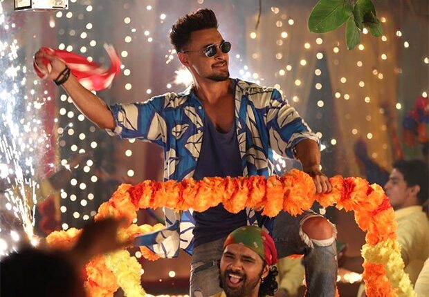 Aayush Sharma unleashes his amazing performance in Chumma Chumma