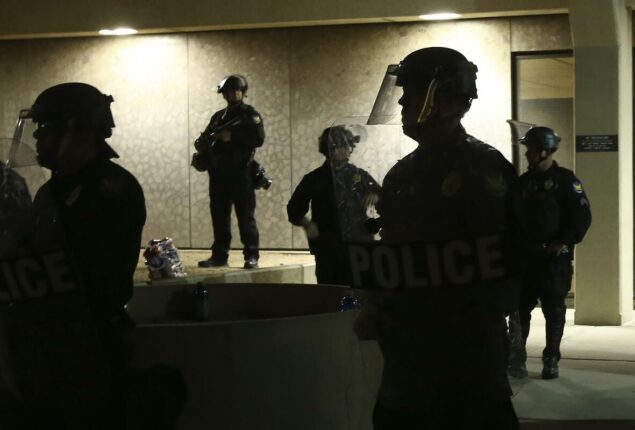 Law in Arizona prohibiting filming within 8 feet of law enforcement challenged by the ACLU 