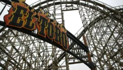 Several hurt when wooden roller coaster malfunction