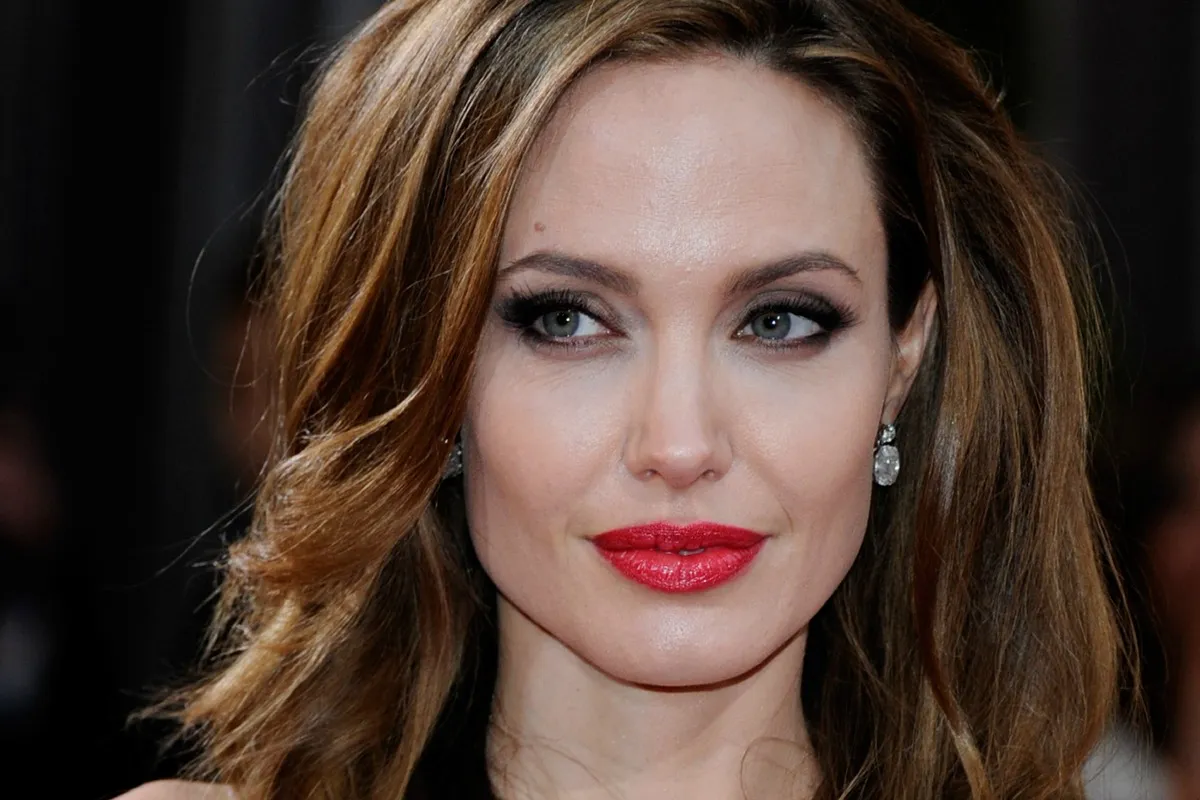 Angelina Jolie