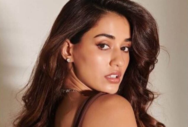 Disha Patani mesmerises in bodycon cut-out dress