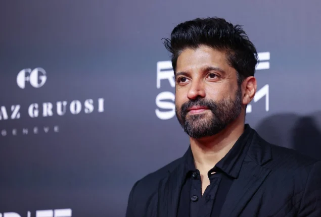 Farhan Akhtar calls Laal Singh Chaddha ‘beautiful’