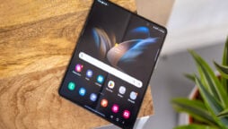 Galaxy Z Fold 4 headphone jack