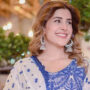 Kubra Khan looks stunning in traditional outfit