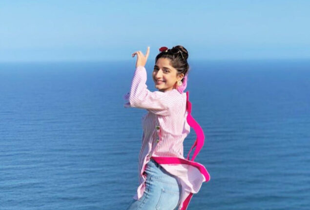 Mawra Hocane new photo makes round on social media
