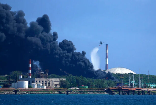 Fire at Cuban oil complex injures over 100, kills 1