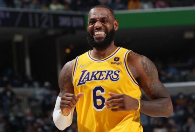 LeBron James agrees to 2-year $97.1m deal with Los Angles Lakers