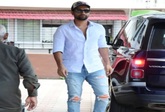 Vicky Kaushal spotted in city, looking smart in white shirt and jeans