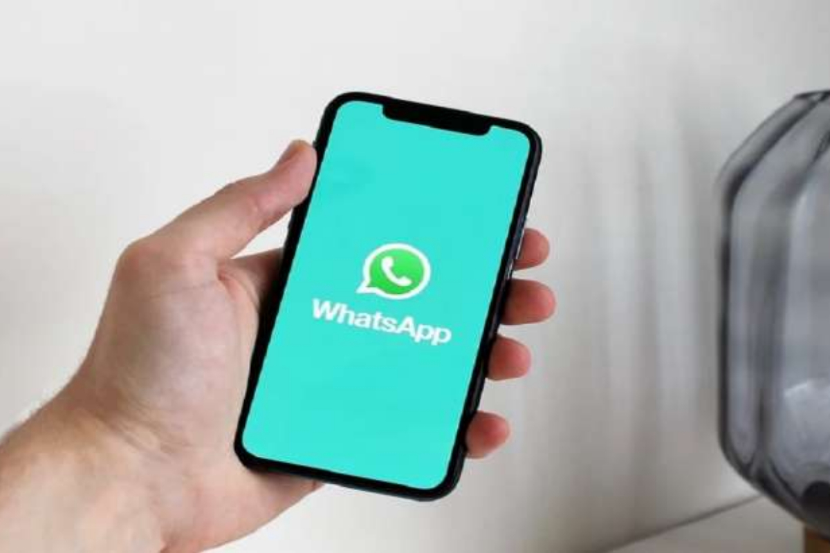 whatsapp delete messages