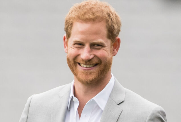 Prince Harry plans to end relationship with royals for Meghan Markle