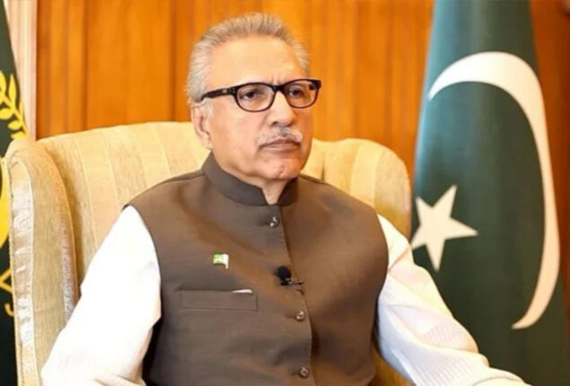 Arif Alvi appeals to international donors to aid flood victims