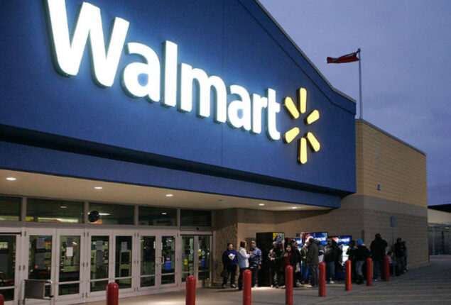 Walmart cuts corporate staff after reducing forecast