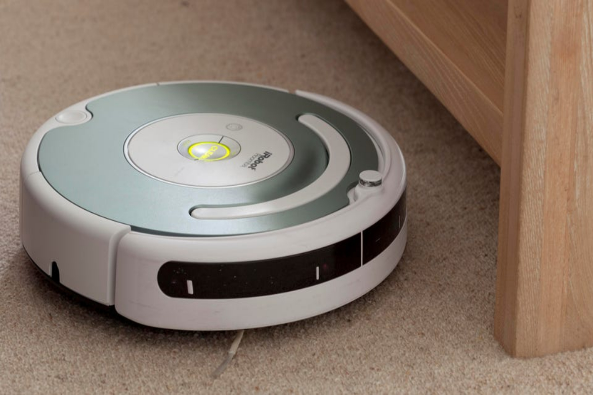 Amazon set to acquire Roomba maker