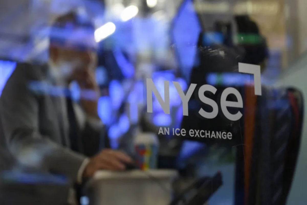 major Chinese firms to delist from NYSE