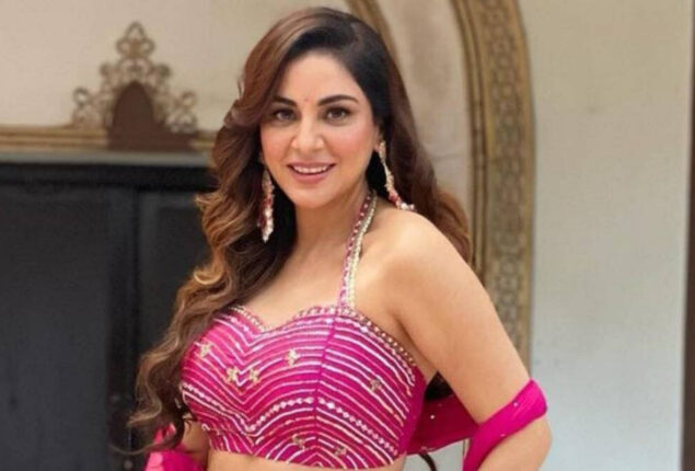 Shraddha Arya’s latest pictures goes viral