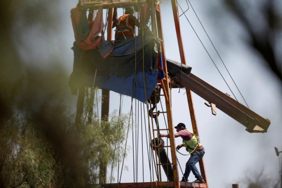 Mexican miners trapped