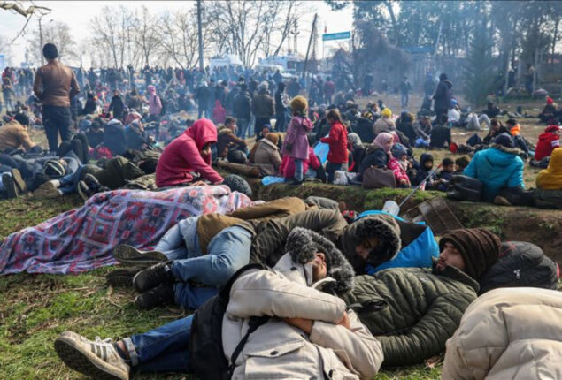 38 Turkey-Greece migrants trapped on unknown island