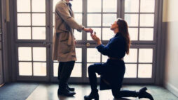 Anonymous girl proposes man in this unique way!