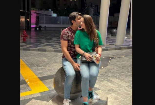 Minal Khan’s loved-up click with hubby goes viral