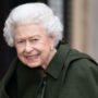 Queen Elizabeth left in pitch dark after staff’s mistake