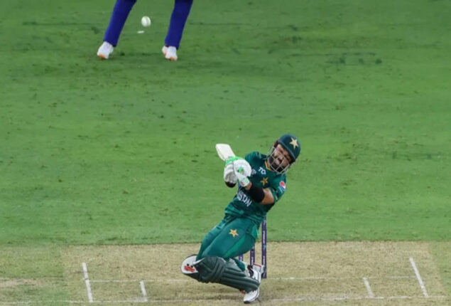 PAK vs IND: Pakistani batters vulnerable to short balls