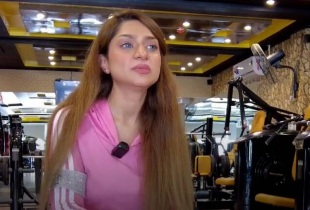 Pakistani girl Sulafay Naqvii sets Guinness World Records as strongest woman