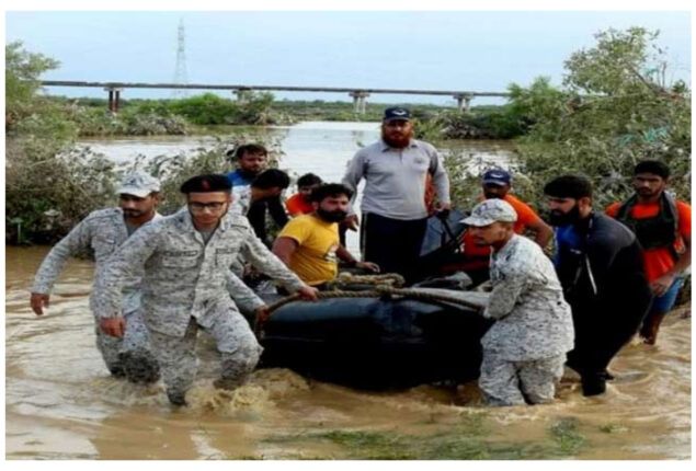 Relief and rescue operations of Pakistan Navy in Sindh