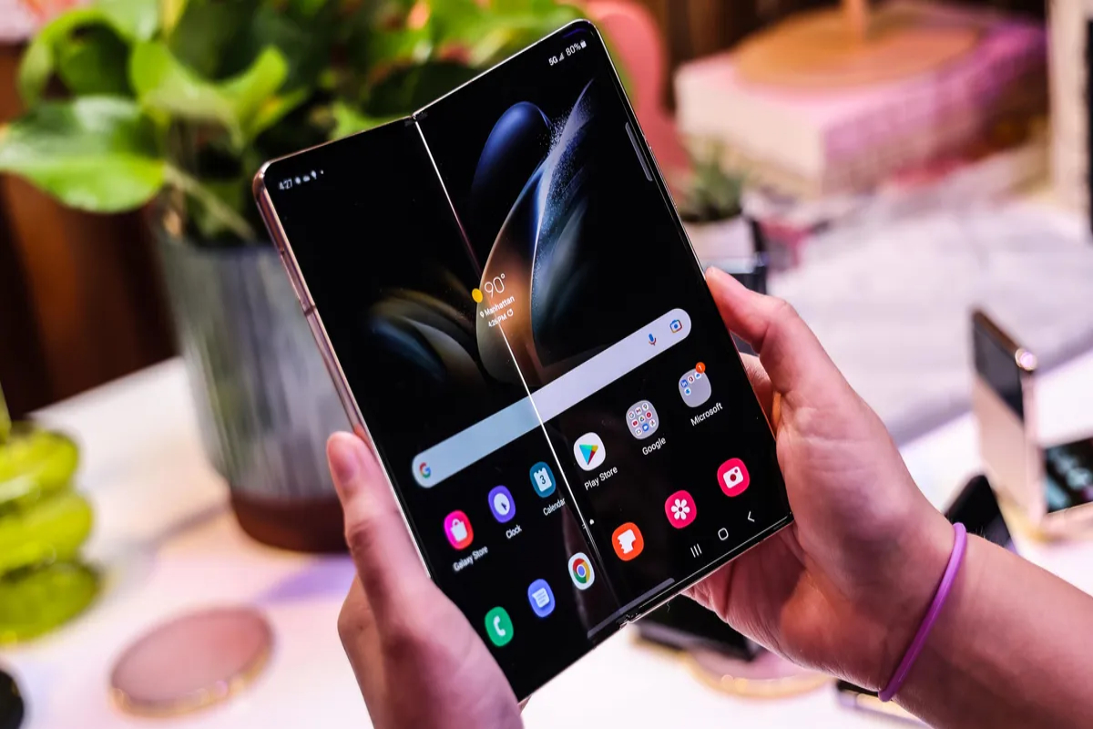 Galaxy Z Fold 4