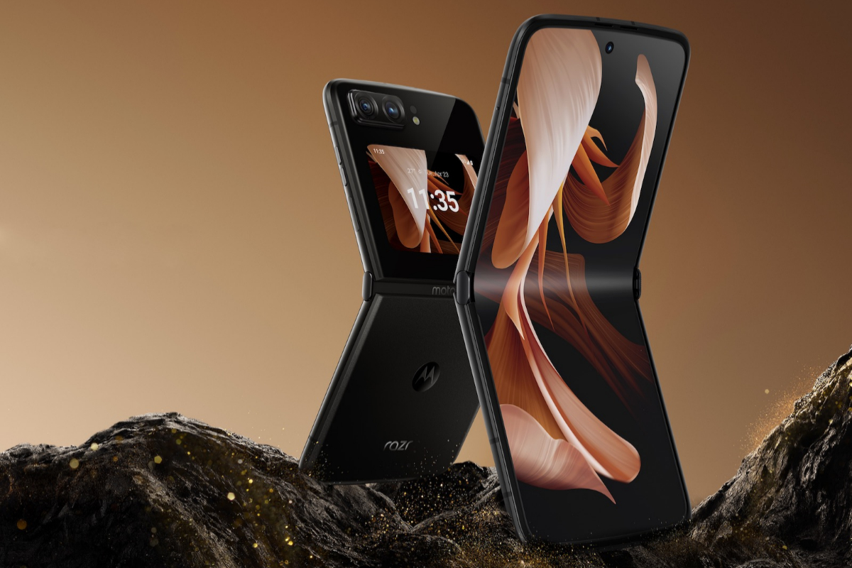 Motorola Moto Razr 2022 price in Pakistan
