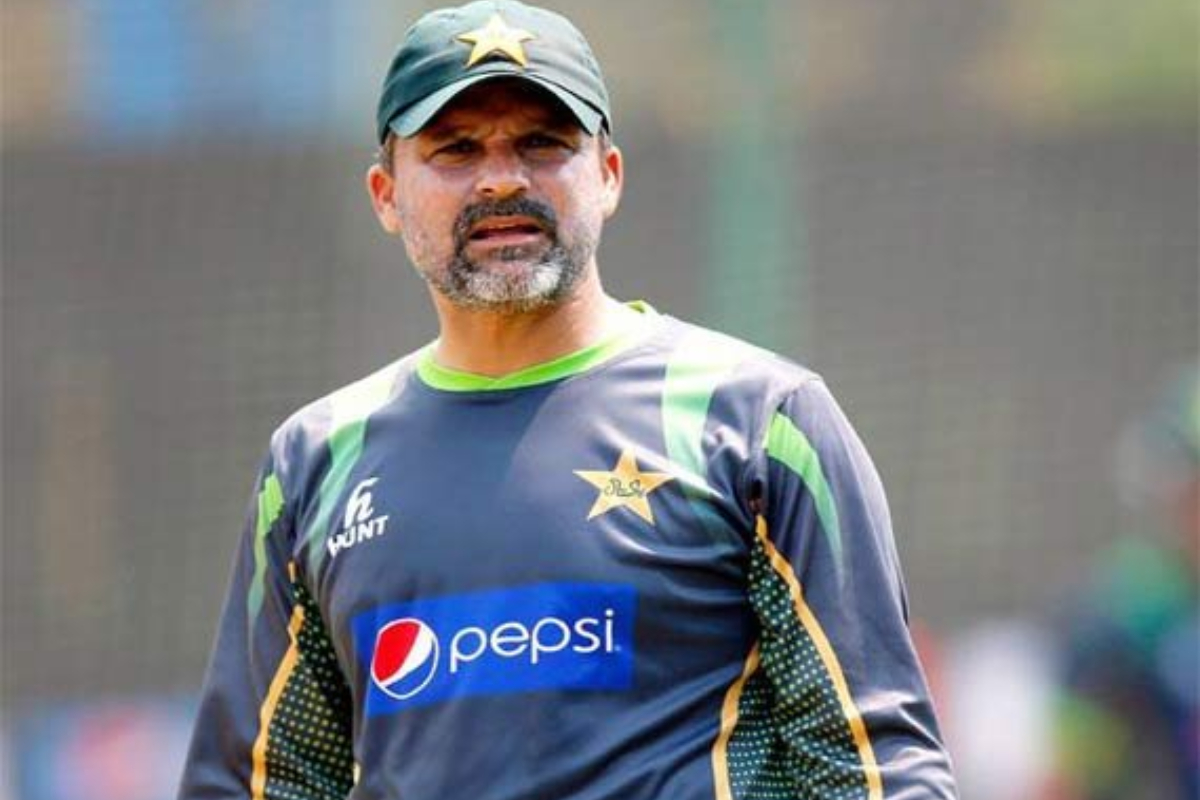 Moin Khan
