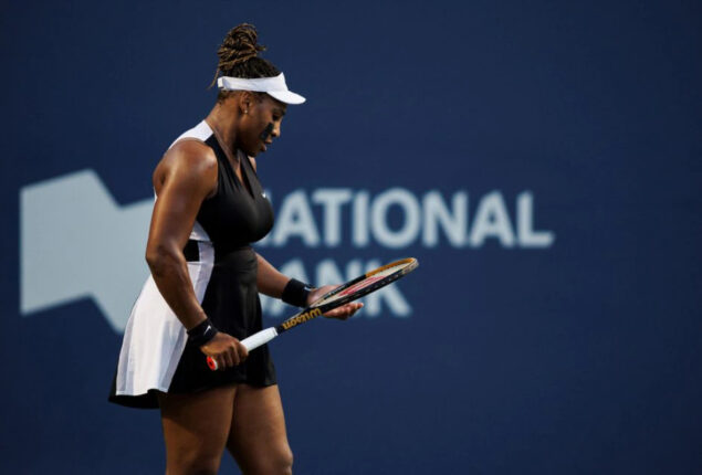 Serena Williams starts U.S. Open bid against Kovinic
