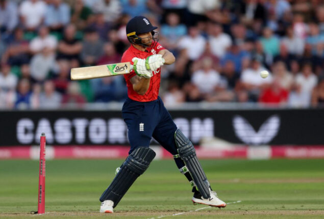 Jos Buttler hoping to recover in time for T20 world cup