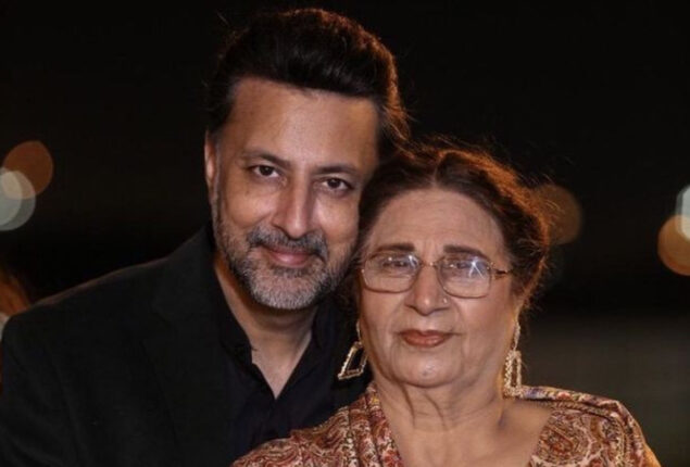 Babar Ali shares cutest moments with his mother