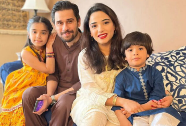 Tabish Hashmi shares beautiful pictures with family, See photos   