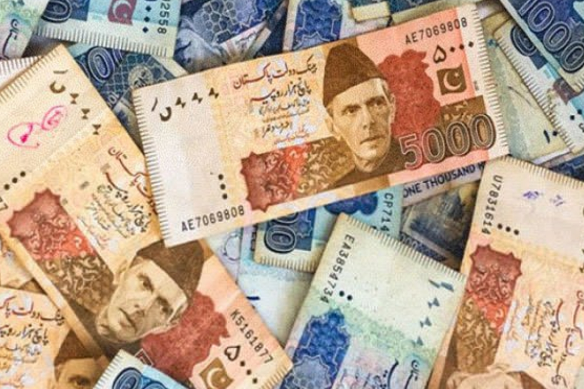 Rupee’s winning streak ends in interbank